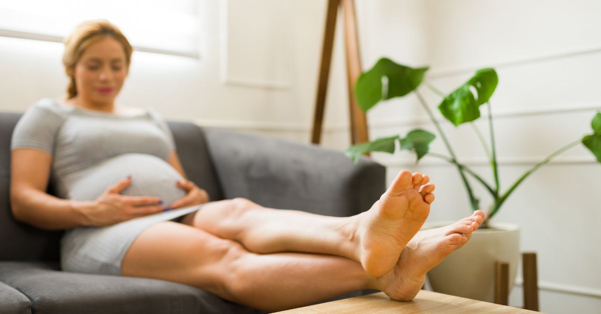 Trudnica podignute noge