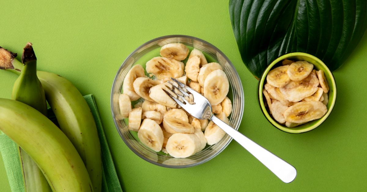 viljuška koja gnječi bananu