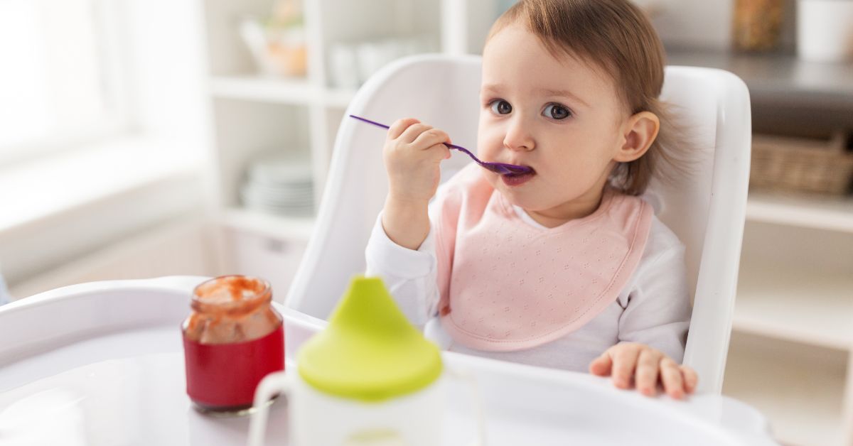 dete jede kašicu od malina