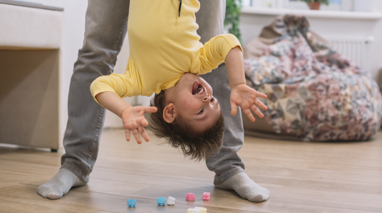 Dete visi naglavačke