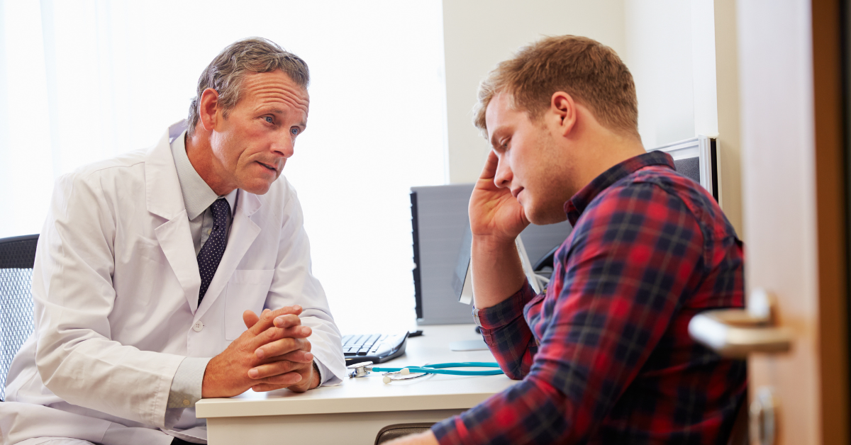 muškarac kod doktora