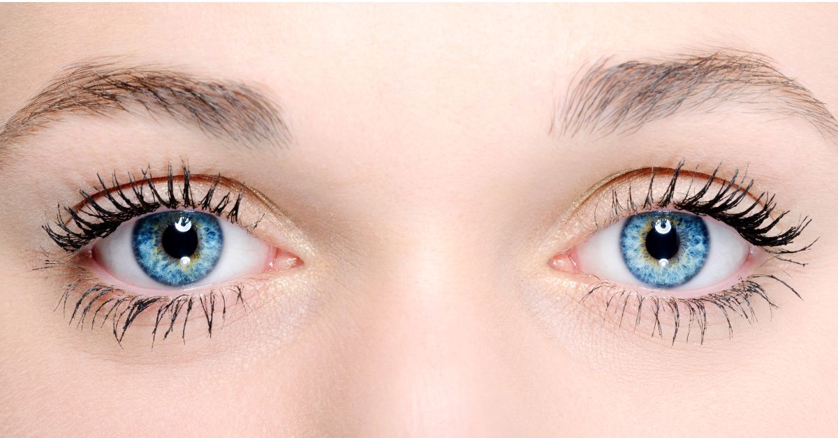 Plave oči u krupnom planu