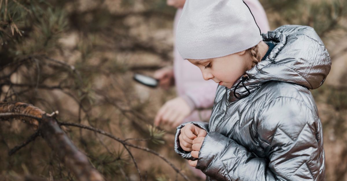 Devojčica priroda jesen