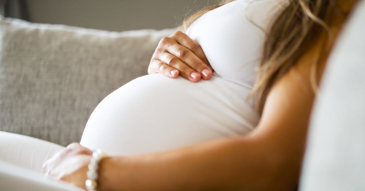 Trudnica trudnički stomak