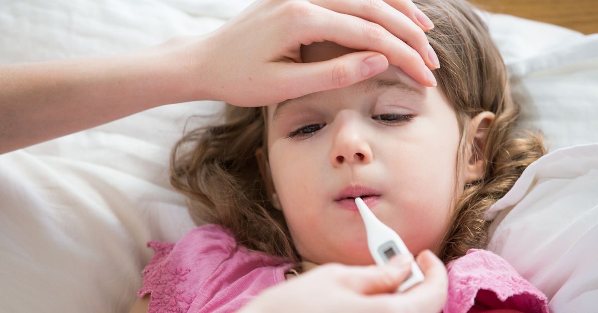 Toplomer bolesna devojčica