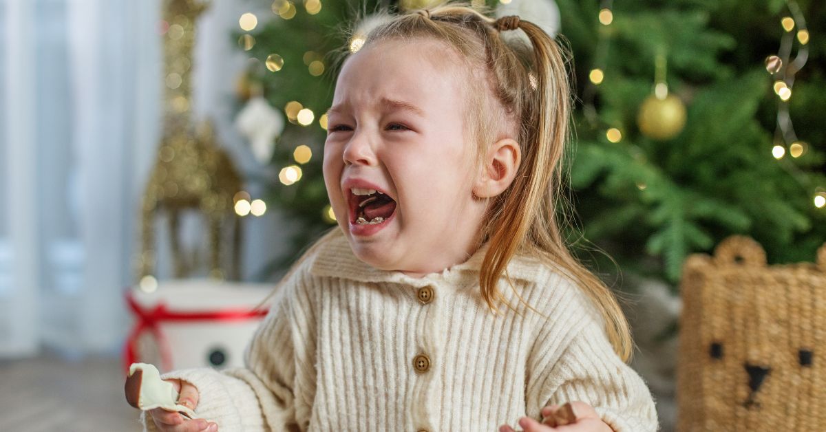 Devojčica plače Nova godina