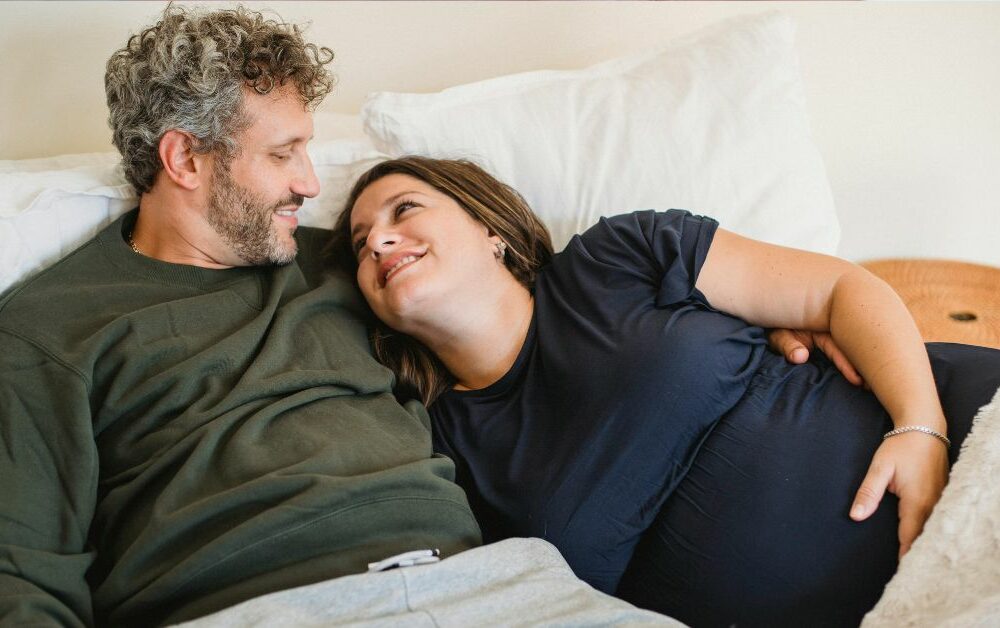 Trudan par u krevetu